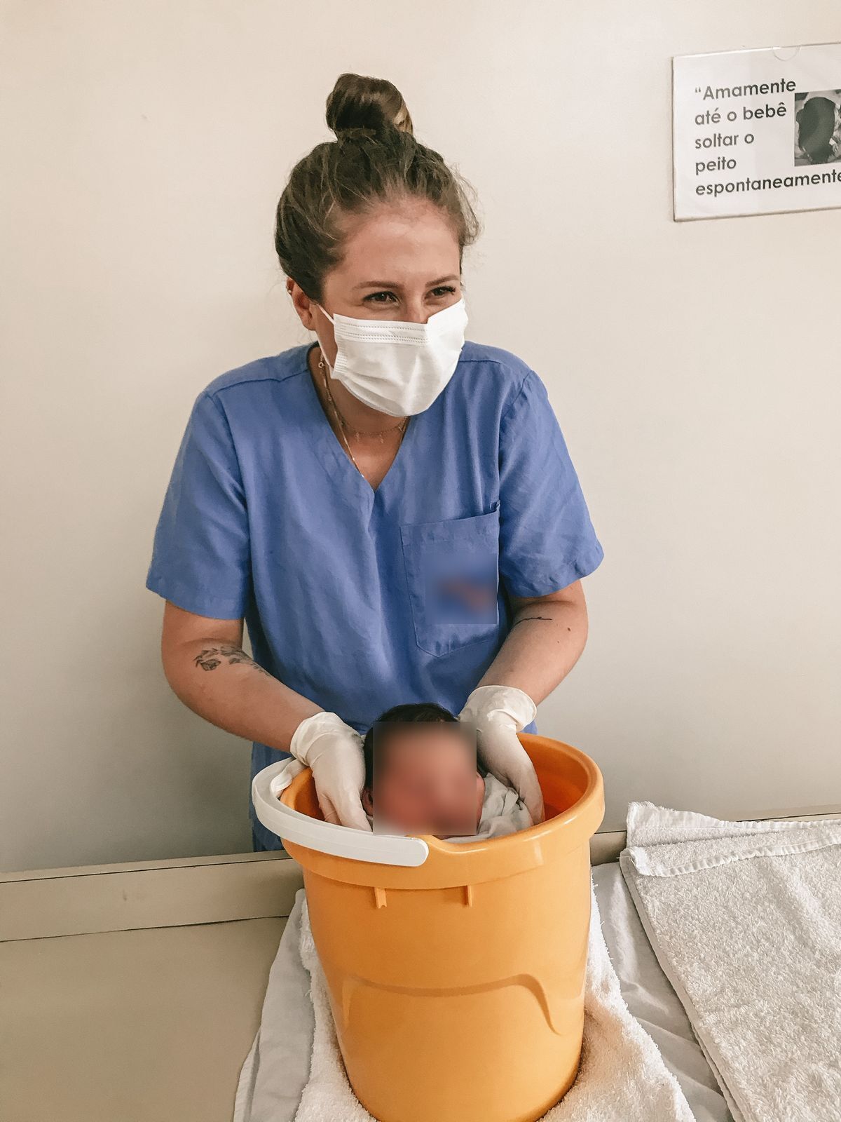 Amanda com bebê